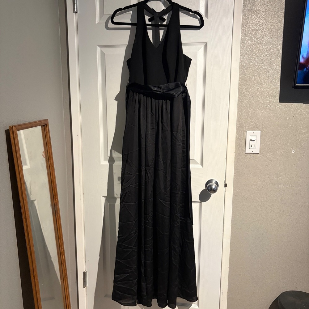 White by Vera Wang Black Halter Maxi Dress T-Back Bow Evening Gown Size 6